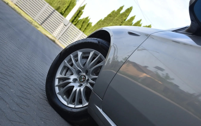 Alfa Romeo 159 cena 18999 przebieg: 173657, rok produkcji 2009 z Lwówek Śląski małe 781